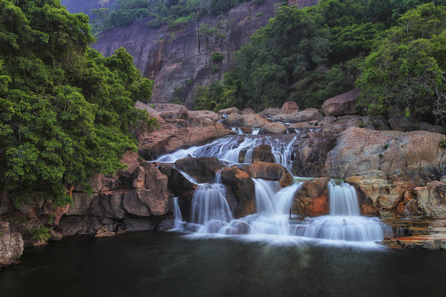 Large manimuthar falls