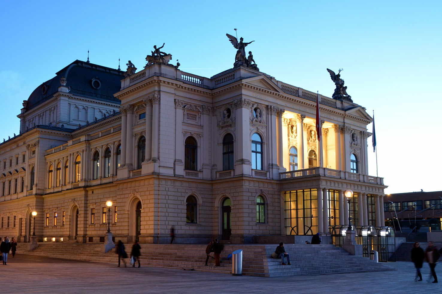 Large opera house zurich  switzerland