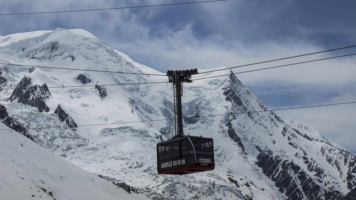 Large alpine mont blanc cable car chamonix