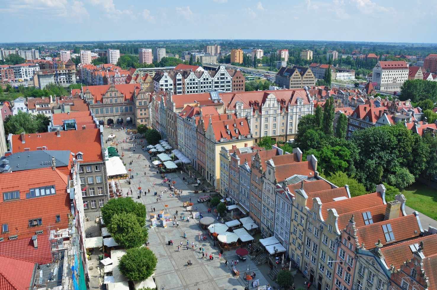 Large long market in gdansk