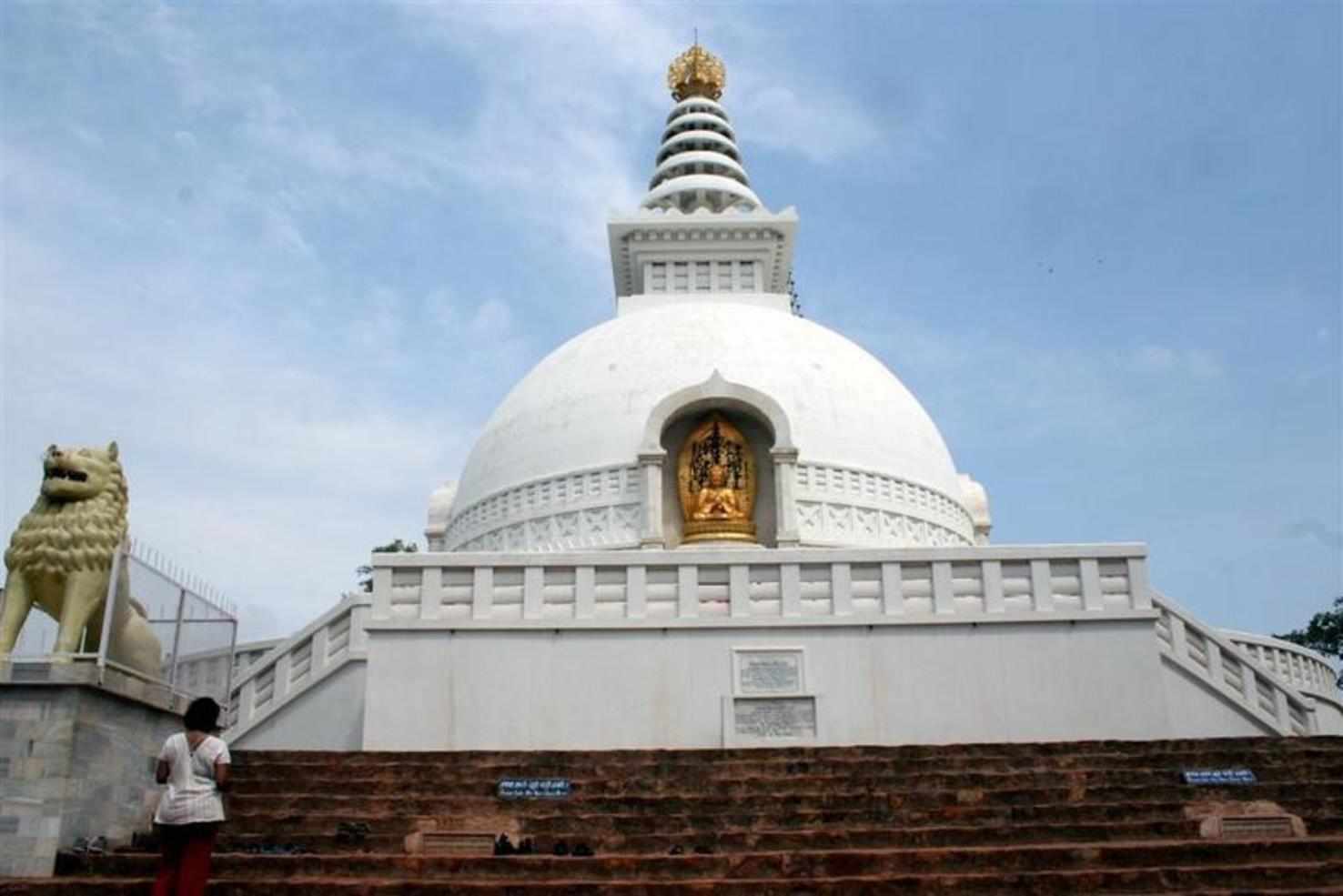 Large vishwa shanti stupa  822036179 